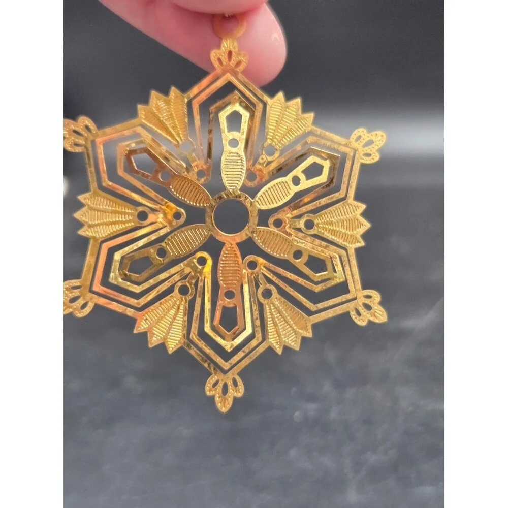 Tamerlane Collection Christmas Ornament 24kt Gold Finish With Box 2.5 inches
